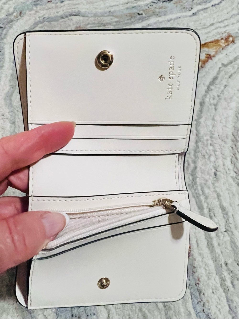 kate spade White Citrus & Floral Card Holder.  RETAILS $79 EUC - Picture 4 of 7